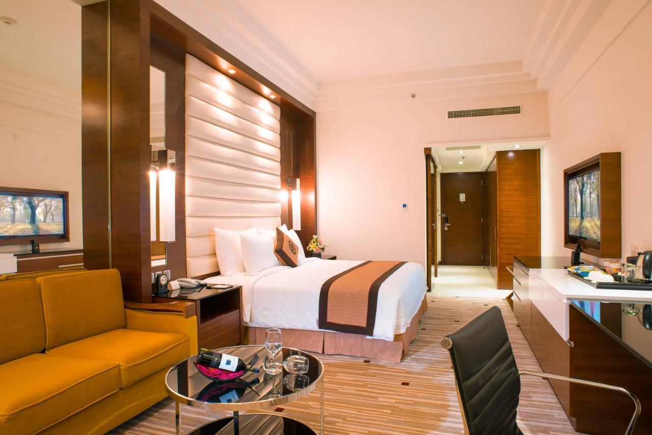 Royal Halong Hotel Hạ Long-öböl Kültér fotó