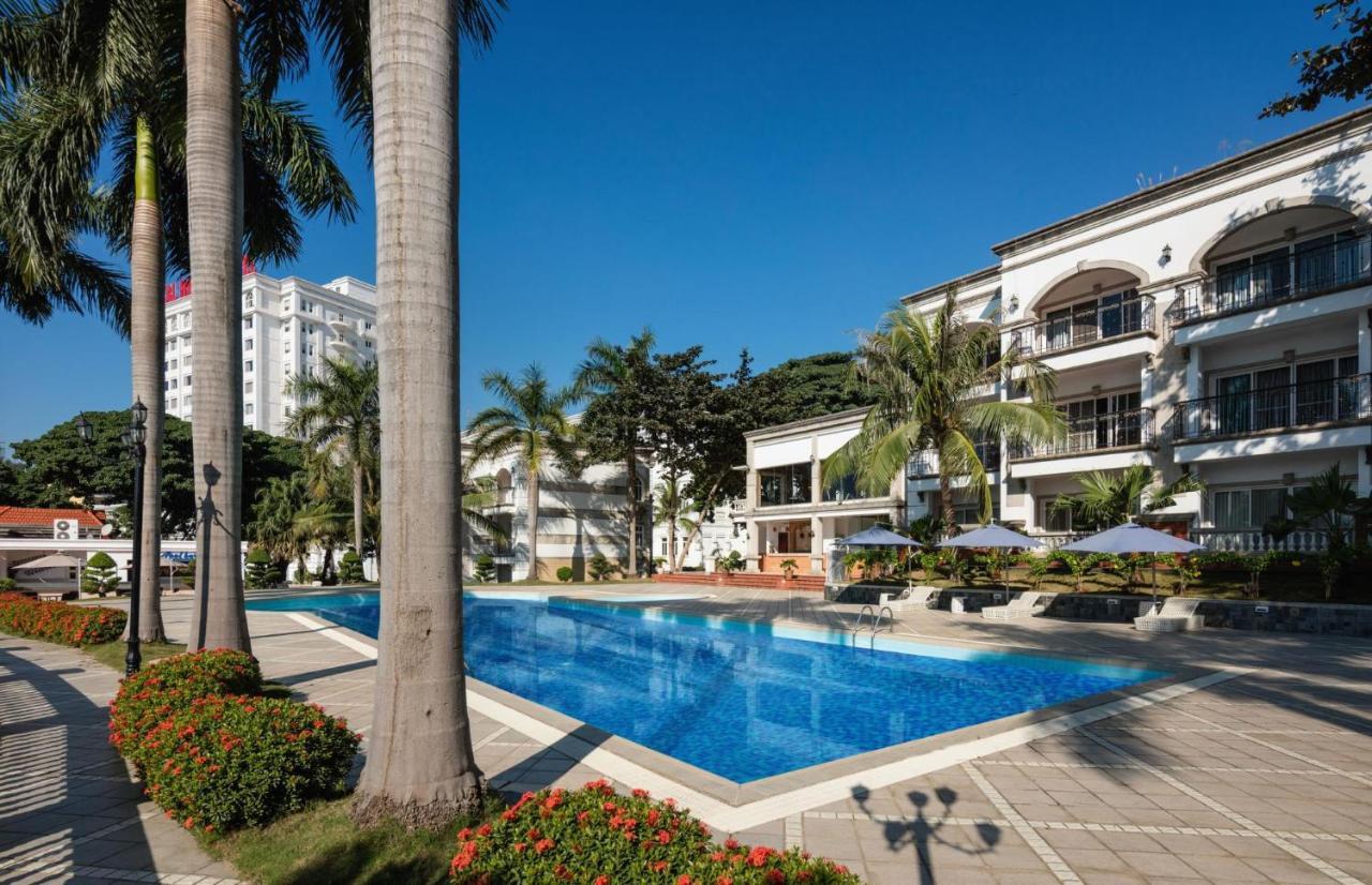 Royal Halong Hotel Hạ Long-öböl Kültér fotó