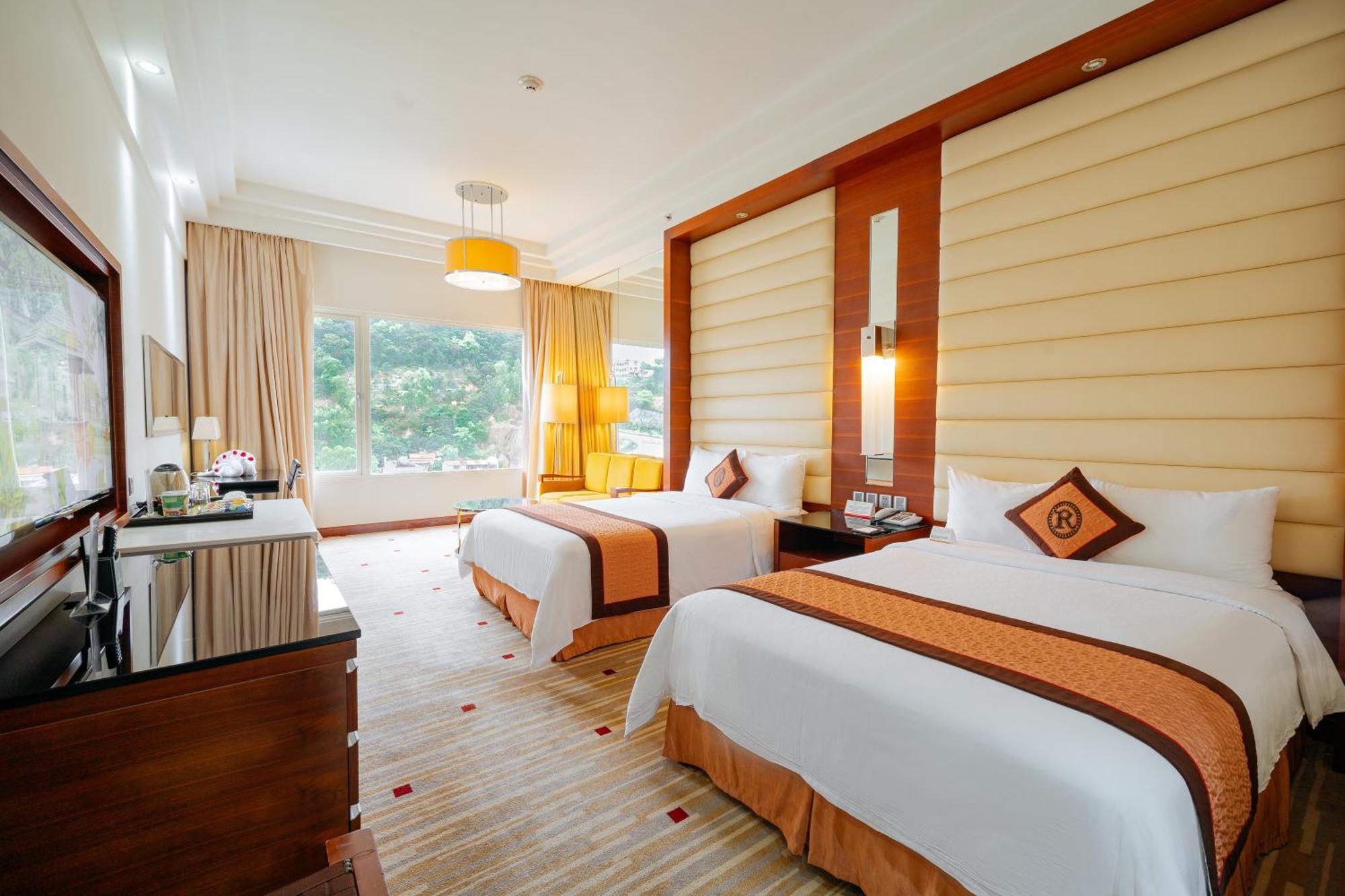 Royal Halong Hotel Hạ Long-öböl Kültér fotó